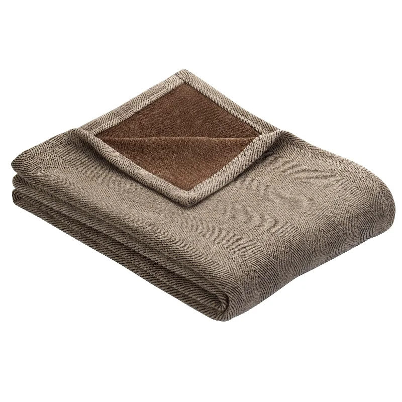 IBENA Classic Chic Aberdeen Throw Blanket