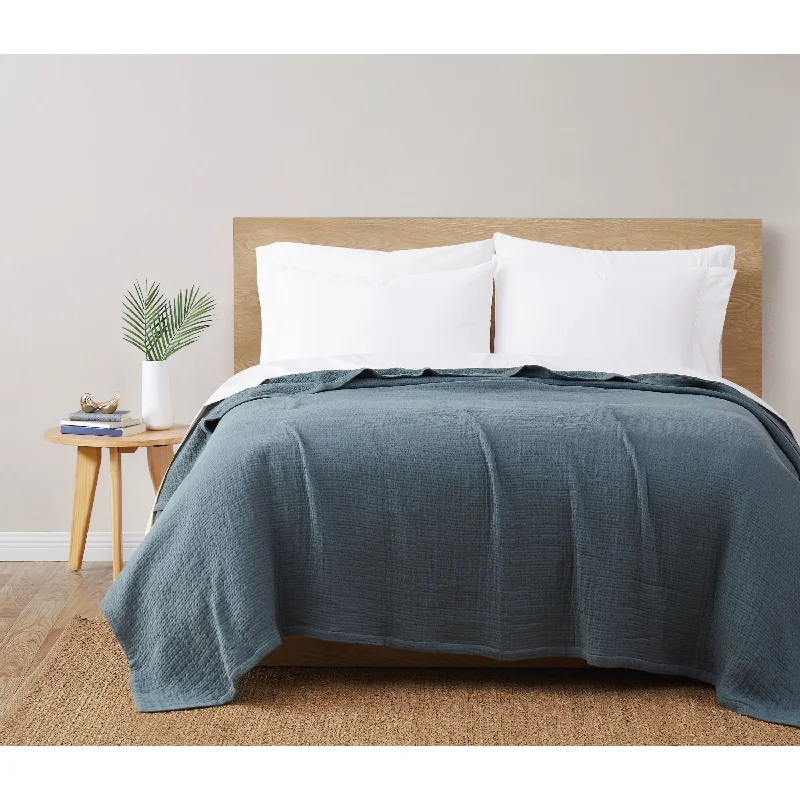 Truly Soft Matelasse Organic Blanket