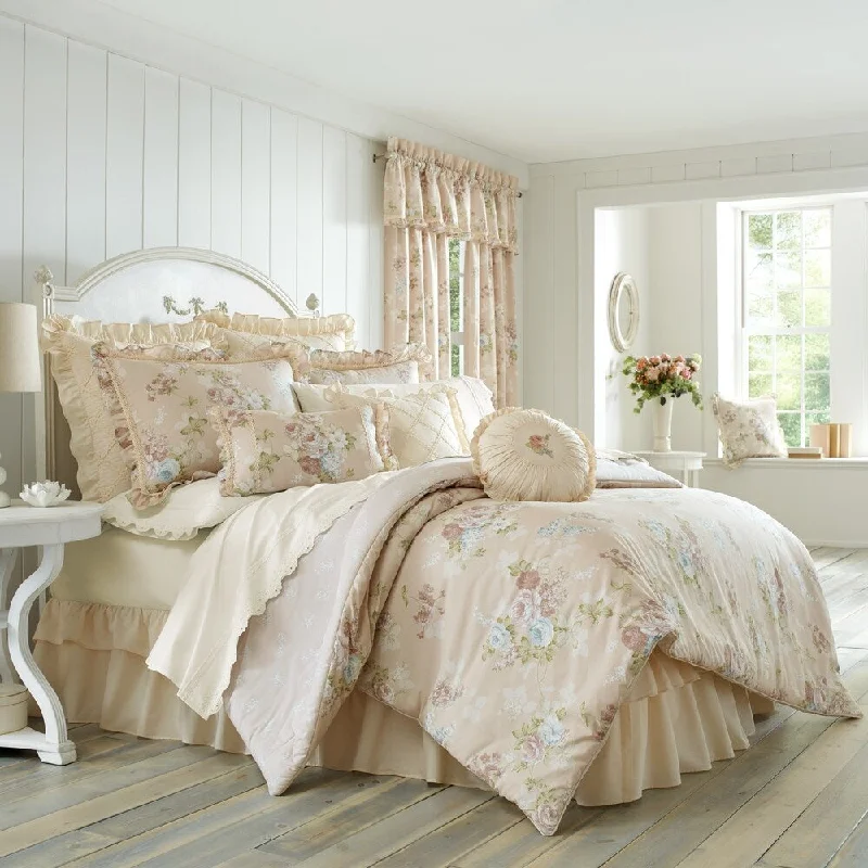 Five Queens Court Andrea 4 Piece Comforter Set