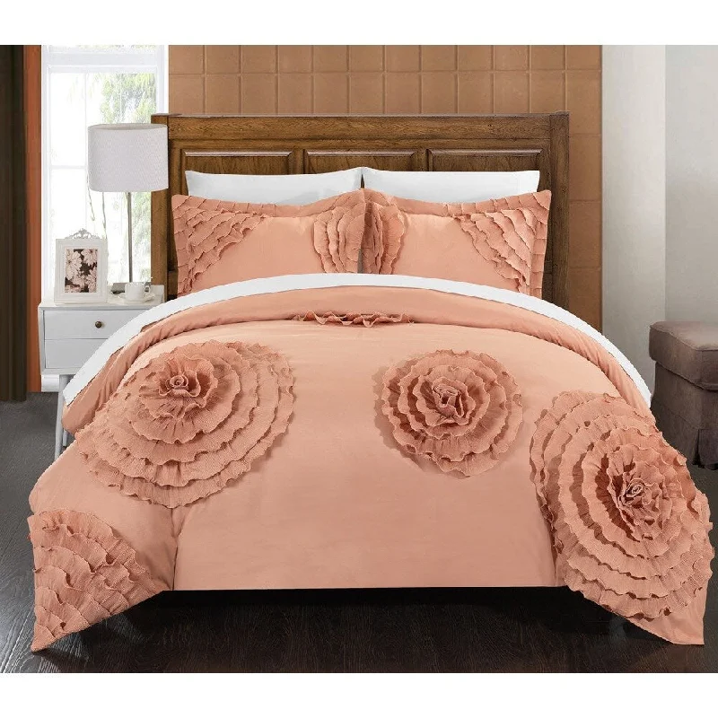 The Curated Nomad Hildy Peach 7-piece Duvet Cover Set