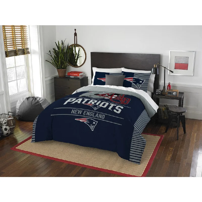 The Northwest Co NFL New England Partiots Draft Blue/Red Full/Queen 3-piece Comforter Set