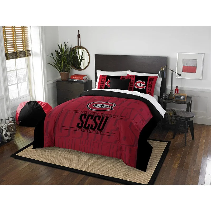 The Northwest Company COL St Cloud State Modern Take Red/Black Full/Queen 3-piece Comforter Set